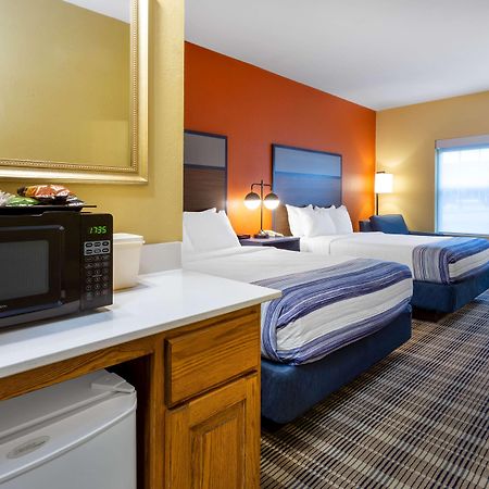 Americinn By Wyndham Fulton Clinton Extérieur photo